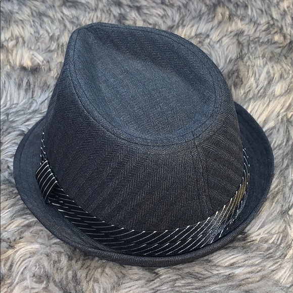 fedora - Picture 3 of 4